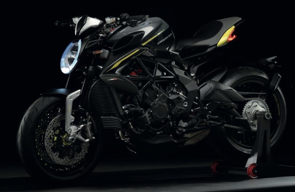 Moto - News: MV Agusta Dragster 800 RR: il diavolo in corpo