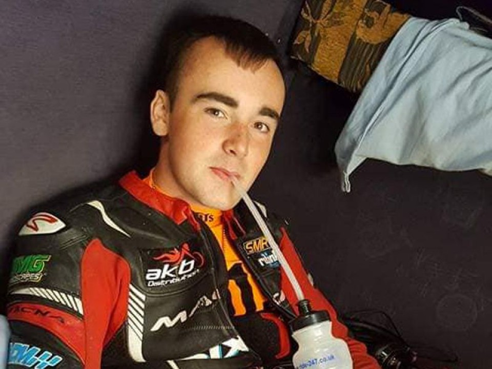 SBK: Le condizioni di Aaron Clifford migliorano ma restano gravi