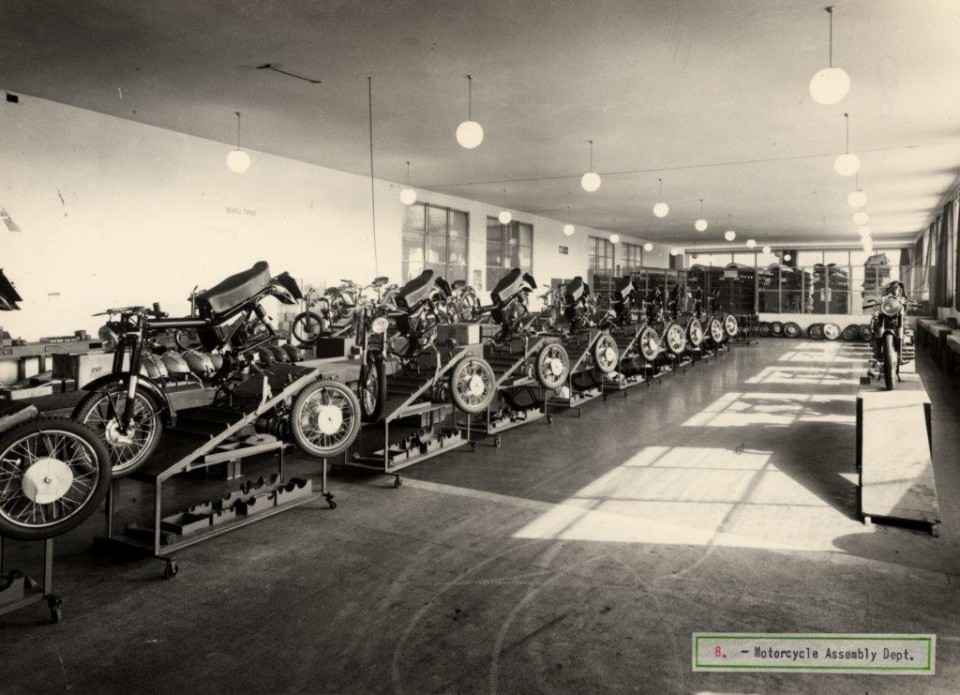 Moto - News: Ducati è cultura: l'archivio dal 1926 verrà digitalizzato