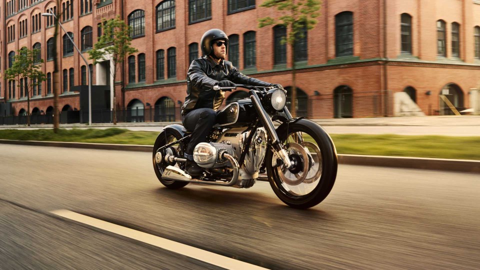 Moto - News: BMW R18: arriva nel 2020 e le prenotazioni sono già aperte