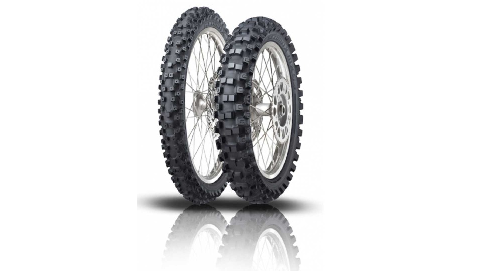 Moto - News: Dunlop Geomax MX53, il pneumatico cross per terreni duri