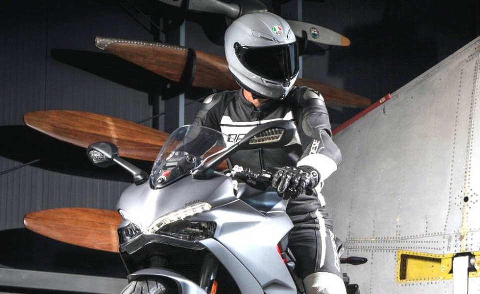 Moto - News: AGV K6: lo stradale con tecnologia da MotoGP