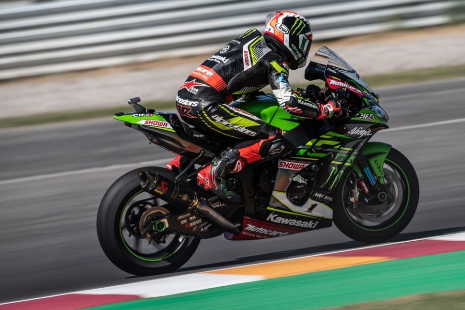 SBK: Rea torna padrone e vince la Superpole Race a San Juan