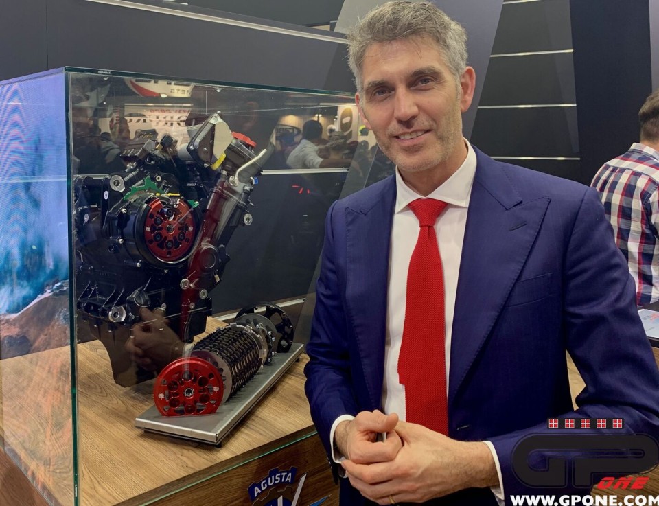 EICMA: Gillen: &quot;In MV l&#039;elettronica è come la CIA, c&#039;è senza farsi notare&quot;