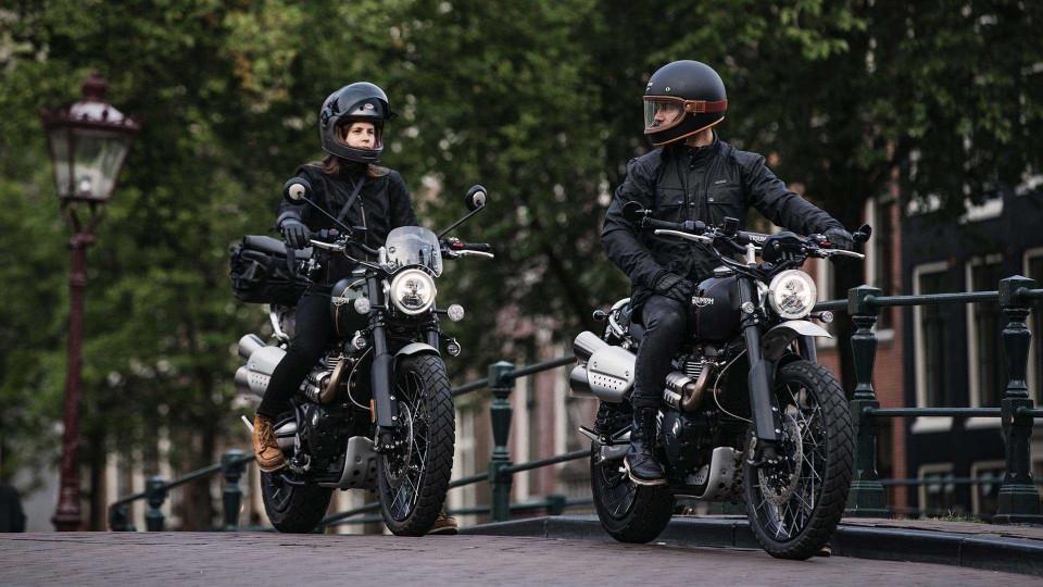 Moto - News: Triumph: alla scoperta di Amsterdam con la Scrambler 1200 [VIDEO]