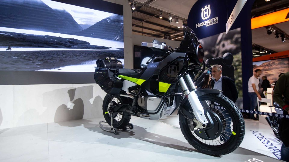 Moto - News: Husqvarna Norden 901, il concept turistico Made in Sweden