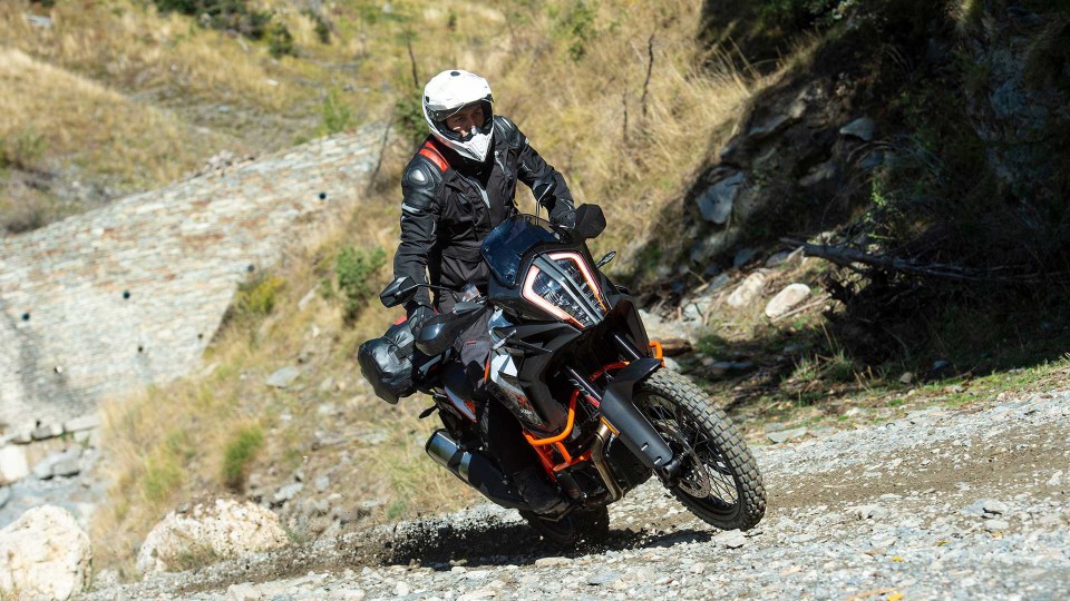 Moto - News: T.ur, un nuovo completo touring per il 2020