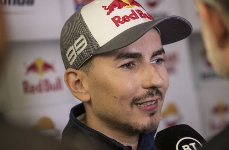 MotoGP: Lorenzo: "Alex Marquez in HRC? è spagnolo, a Repsol piacerebbe molto""