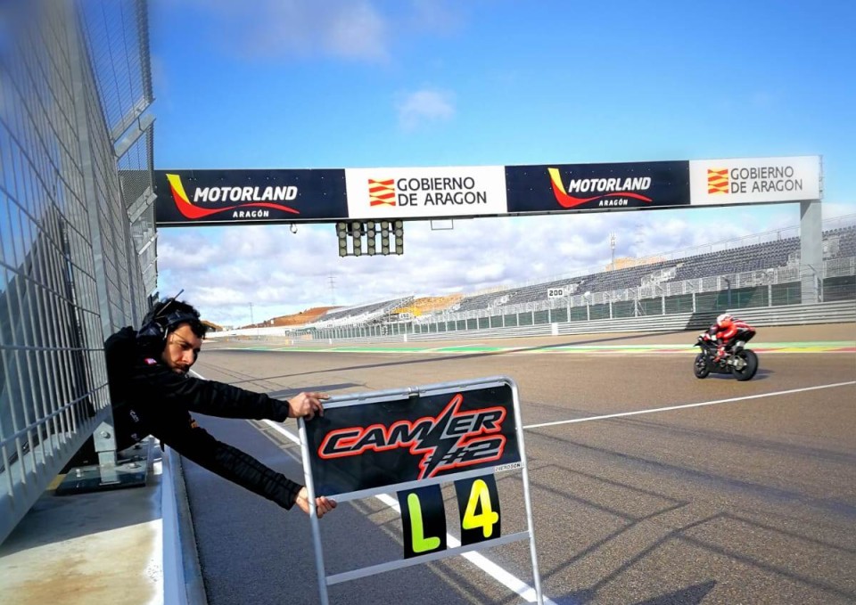 SBK: Test Aragon: Camier e la Panigale V4 davanti alla Ducati di Redding