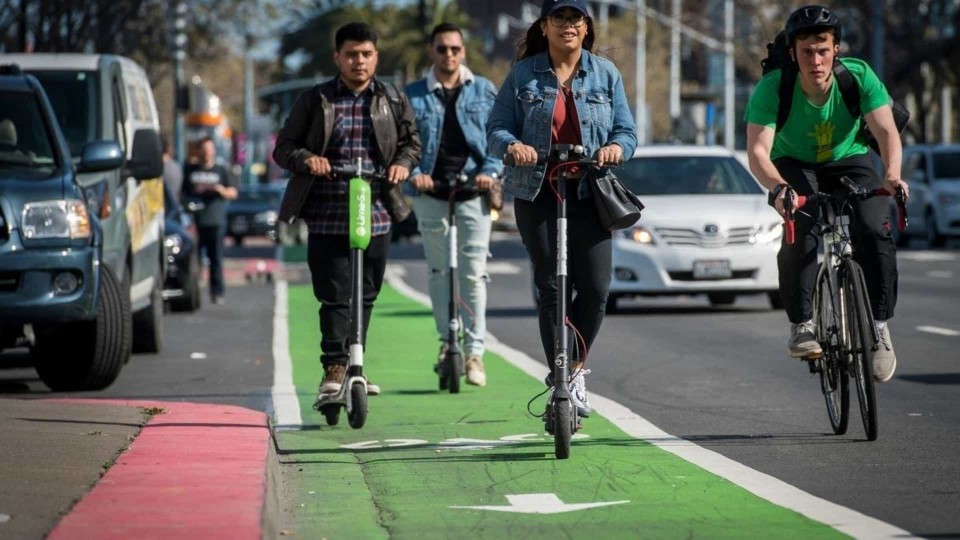 Moto - News: Milano, tornano i monopattini elettrici