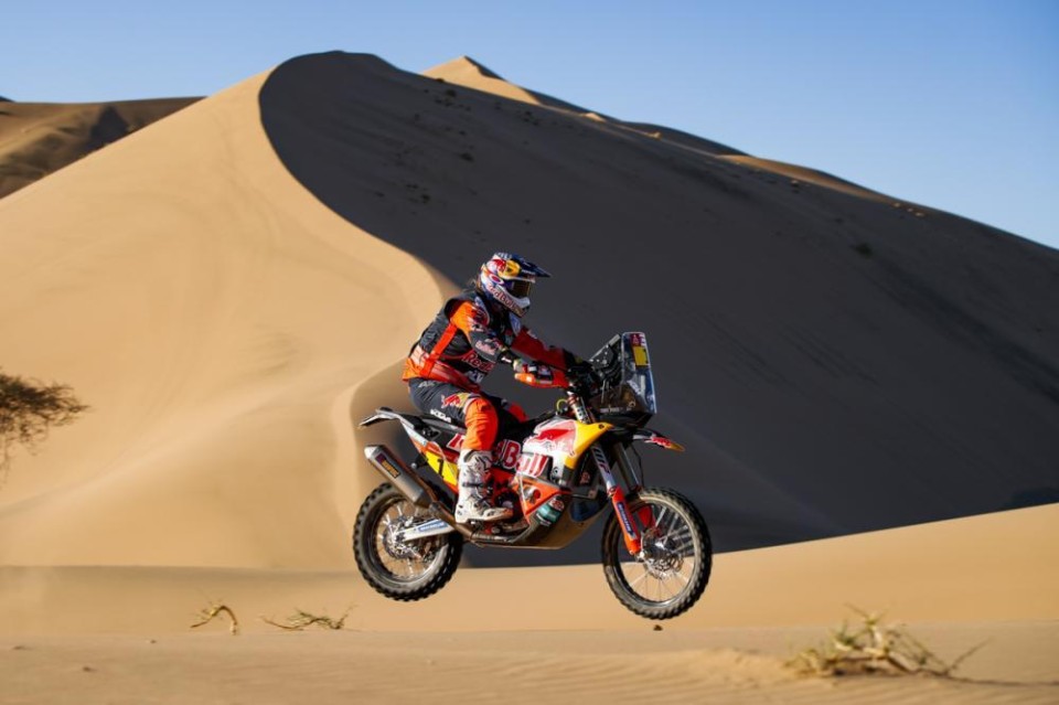 Dakar: MOTO - 1^ Tappa: Price e la KTM subito al comando, 24° Cerutti