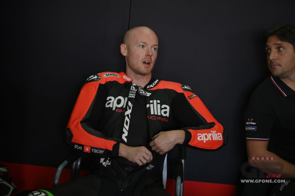 MotoGP: Bradley Smith pronto a sostituire Iannone nei test di Sepang
