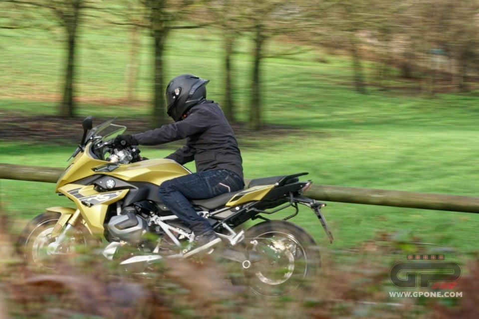 Moto - Test: BMW R 1250 RS: e se fosse meglio di un GS?