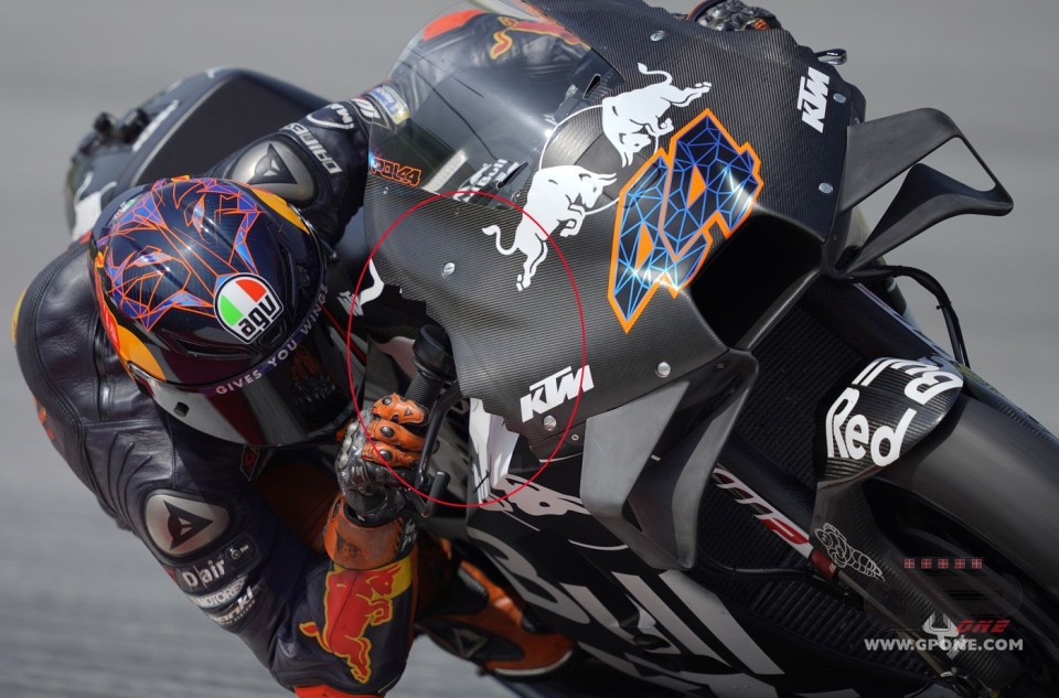 MotoGP: Uno squalo si aggira nel box KTM, ma è solo aerodinamica
