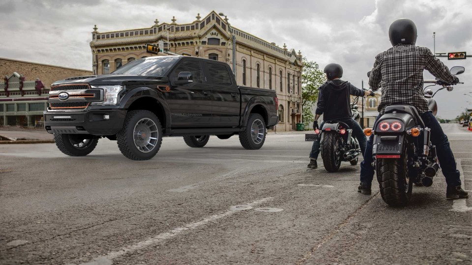 Moto - News: Ford F-150 Harley-Davidson arriva in Italia. E costa 122.500 euro
