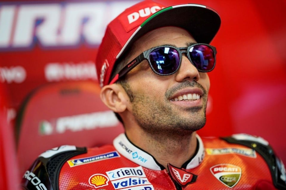 SBK: Pirro: "The Ducati V4 must become like the Desmosedici"