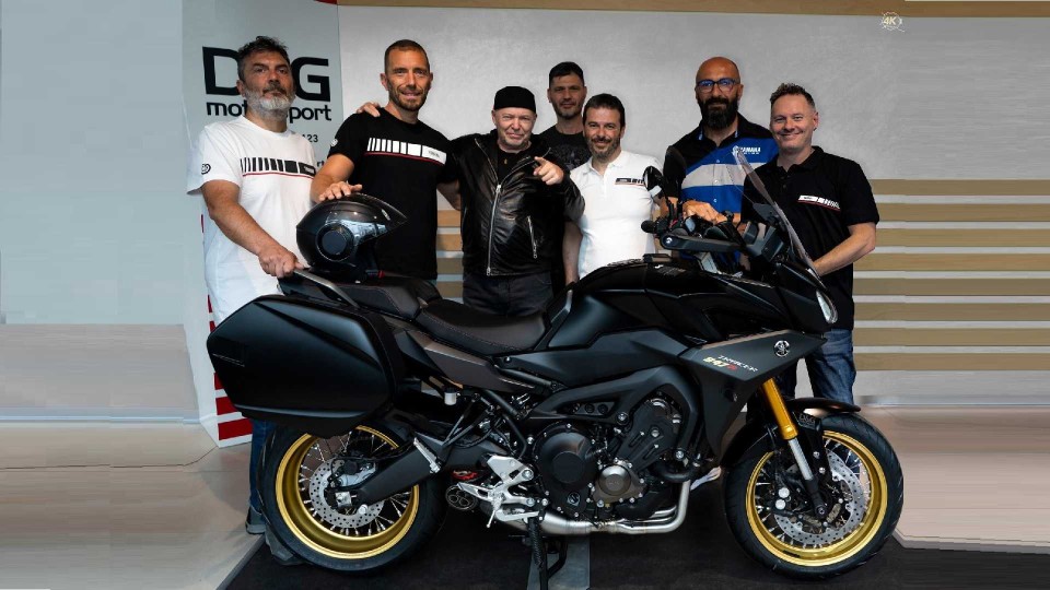 Moto - News: Yamaha Tracer 847 R: una special GT per Vasco Rossi