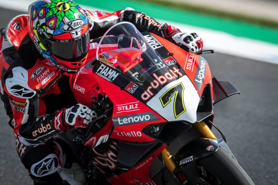 SBK: Davies: 