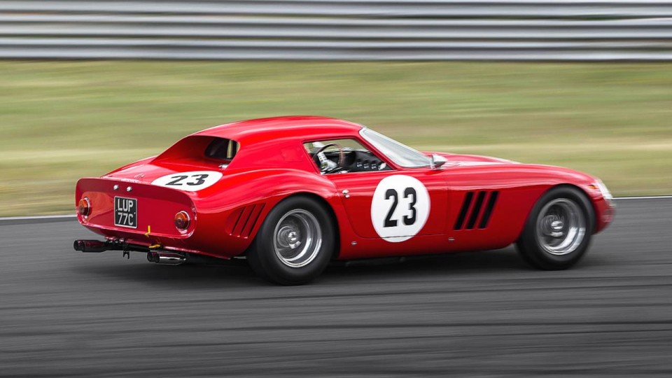 Auto - News: Ferrari perde la guerra legale per repliche della mitica 250 GTO