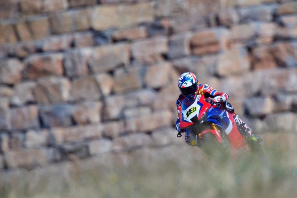 SBK: Honda and Bautista sharpen their weapons in Aragon before Jerez