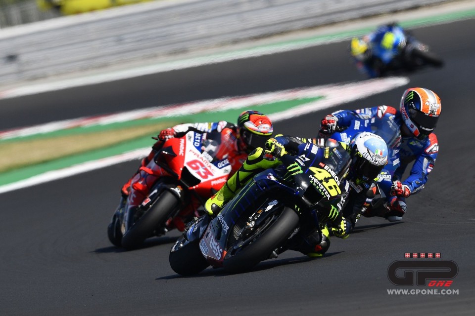MotoGP: Rossi e compagni ancora in pista a Misano per provare radio-box