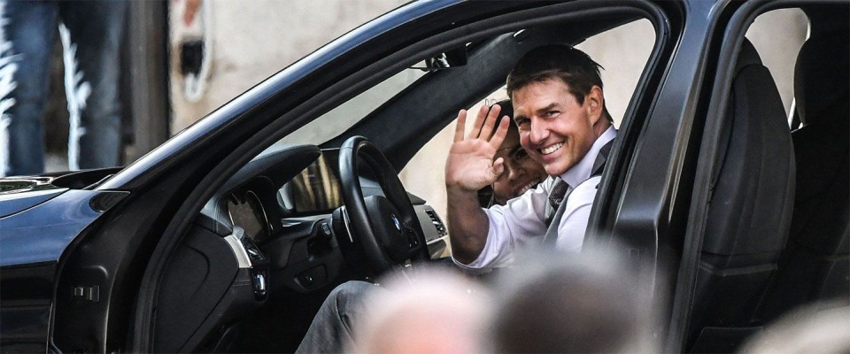 Auto - News: Mission Impossible 7: primi ciak di Tom Cruise a Roma con una BMW