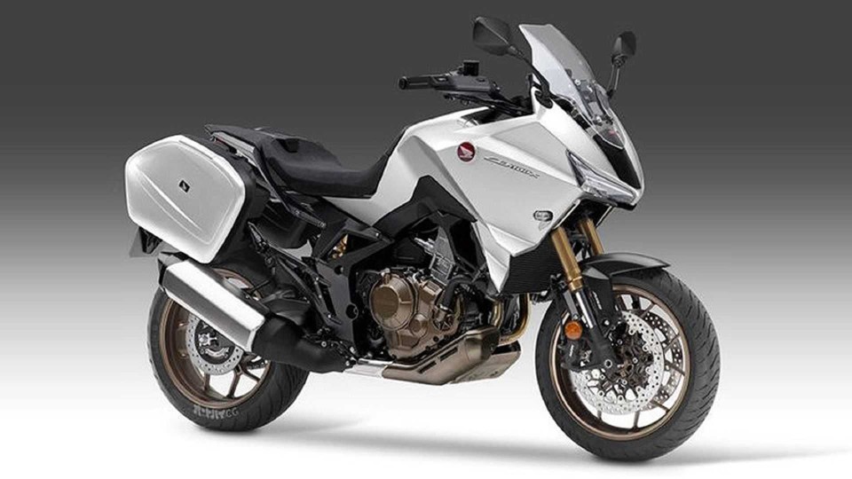 Moto - News: Honda CB1100X: arriverà una crossover con motore Africa Twin?