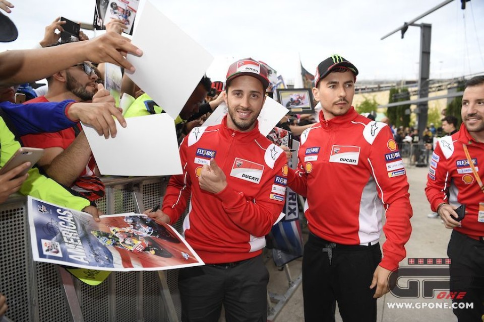 MotoGP: Lorenzo: 