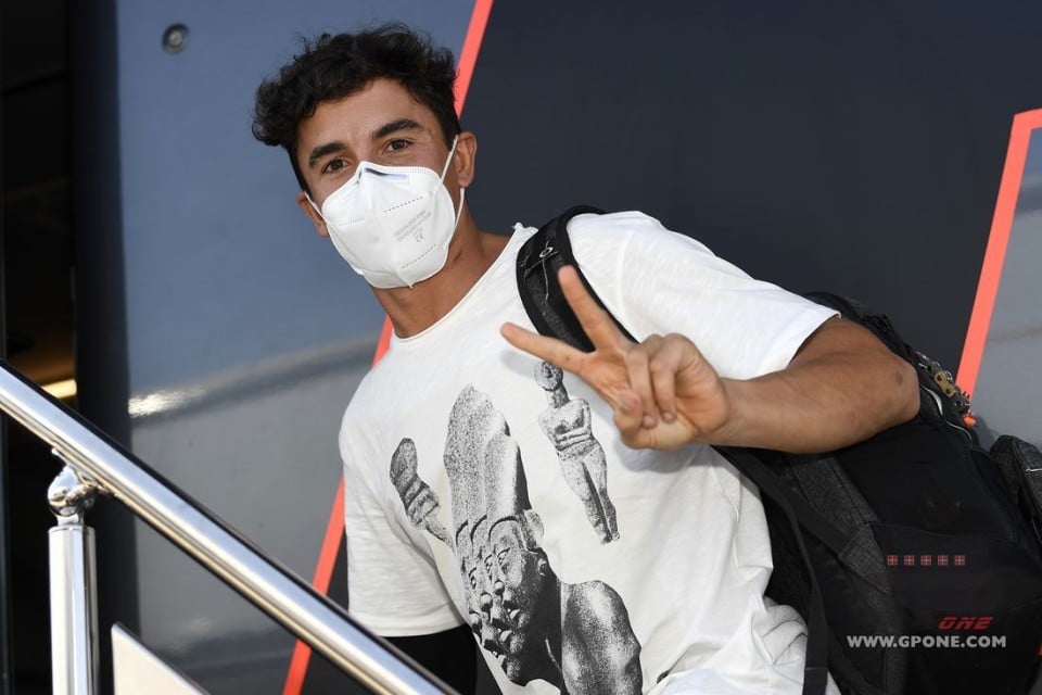 MotoGP: FOTO - Marc Marquez è arrivato a Jerez, la visita medica alle 13.30