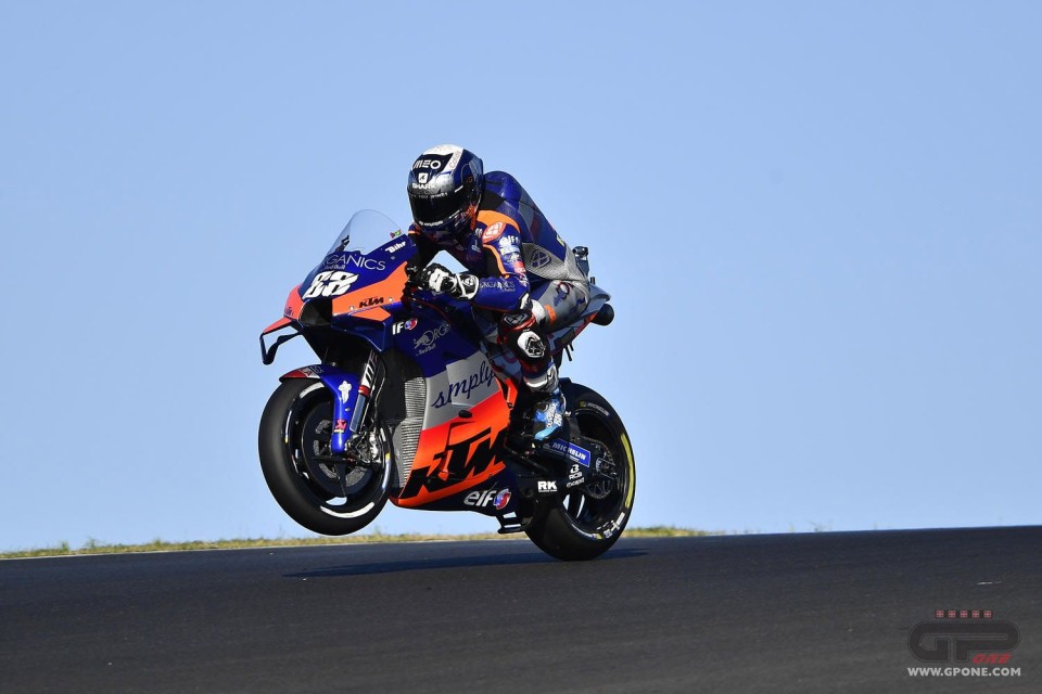 MotoGP: Oliveira profeta in patria: sua la pole a Portimao! 2° Morbidelli, Rossi 17°