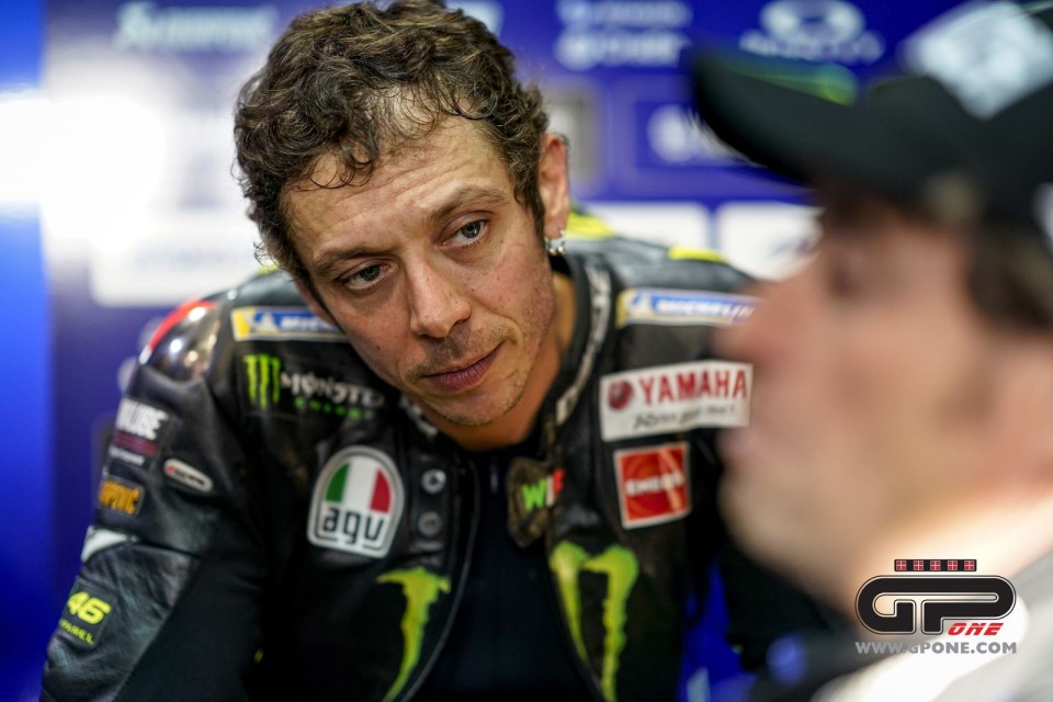 The no-confidence virus: Valentino Rossi with Yamaha, the first victim