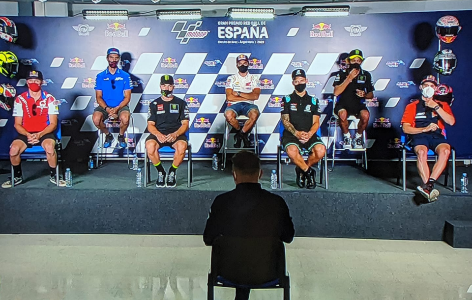 Motogp Jerez Gp Social Distancing Or Distance From The Truth