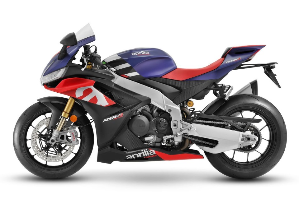 Moto - News: Aprilia RSV4 2021:  ecco le prime immagini ufficiali!