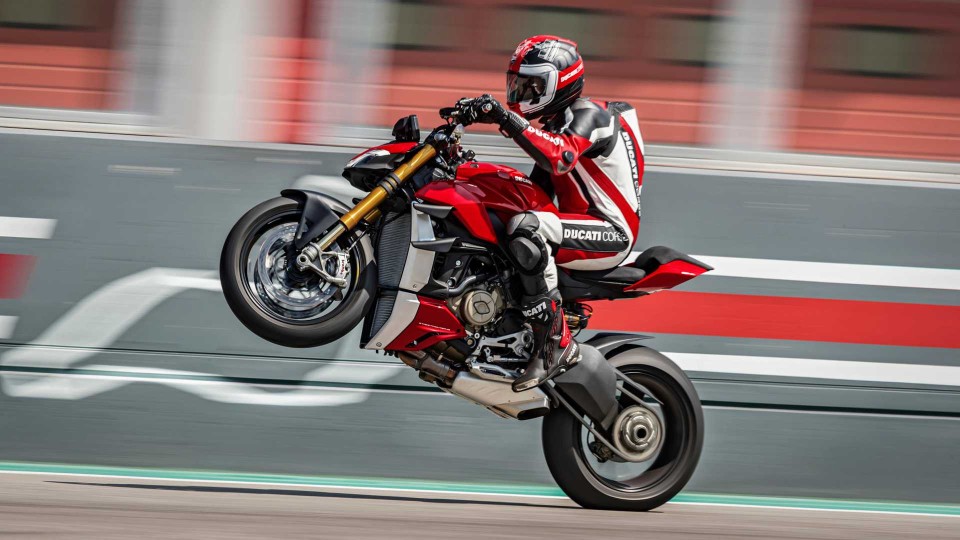 Moto - News: Ducati riduce la distanza dal 2019. Streetfighter V4 la rossa più venduta