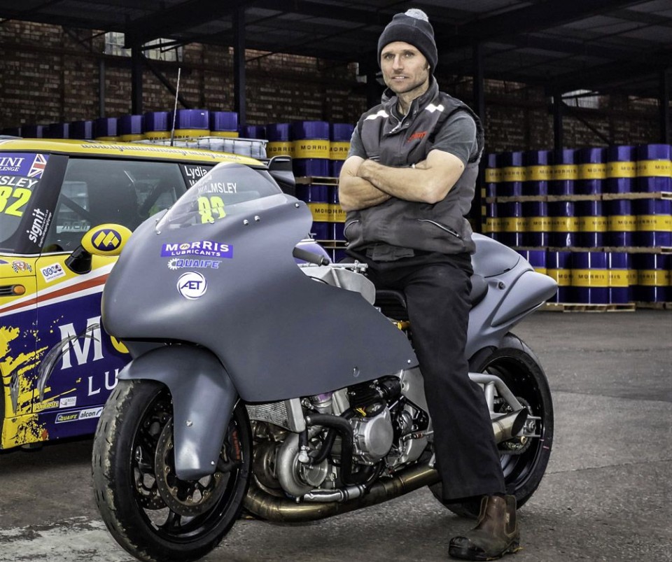 News: Guy Martin: "Bevo un tè e vado ai 480 all'ora, morirei per riuscirci"