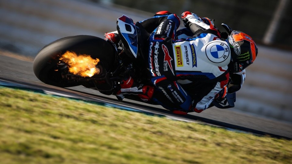 SBK: Sykes e van der Mark: “La BMW M 1000 RR è perfetta, non ha problemi”