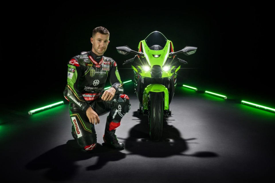 Moto - Test: Verso la prova: Kawasaki ZX-10R e RR 2021, la regina della SBK si evolve