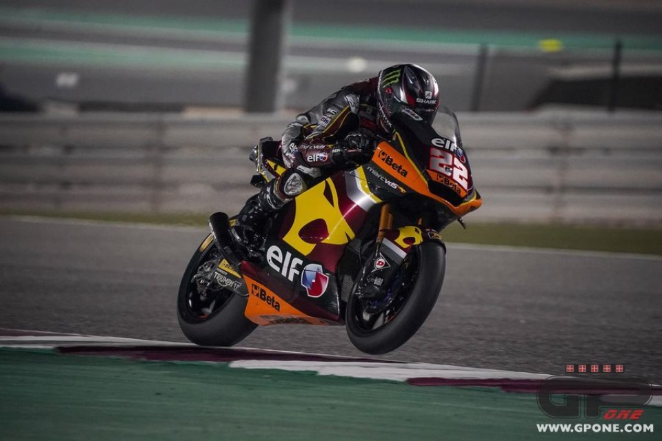 Moto2: Lowes fa doppietta di pole a Losail. Prima fila per Gardner e Bezzecchi