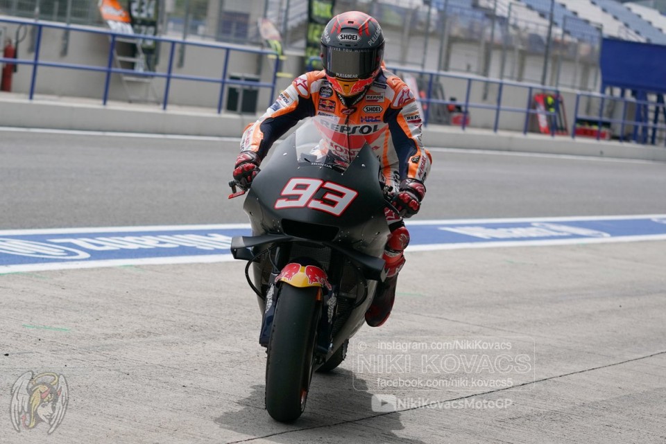 MotoGP: Jerez Test: Marc Marquez tests a Yamaha-style … Honda fairing