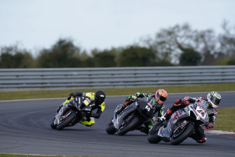SBK: BSB: Rain and cold prevail, day 3 canceled at Snetterton