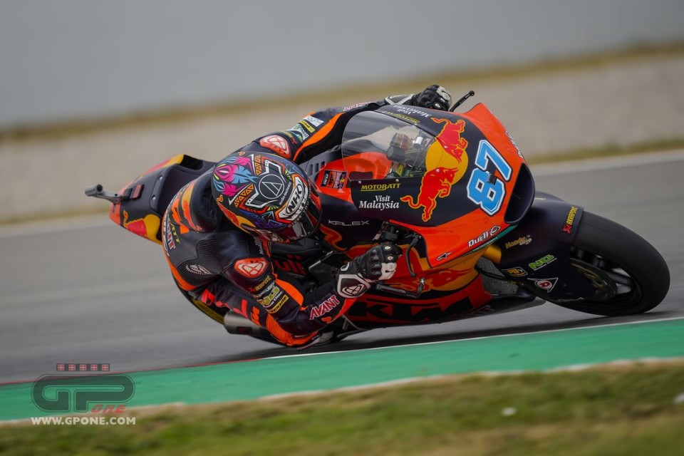 Moto2: Barcellona: il team Ajo domina le FP3 con Gardner 1° e Fernandez 2°