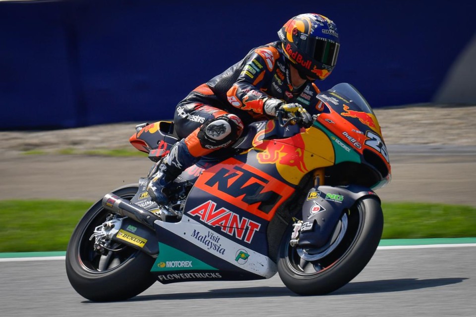 Moto2: I rookie dettano legge in Austria: 1° Raul Fernandez, 2° Ogura