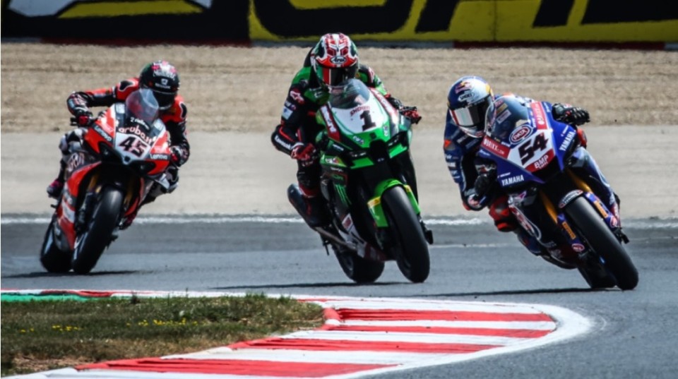 SBK: Magny-Cours: è l’ora della verità per Rea e Kawasaki contro Toprak