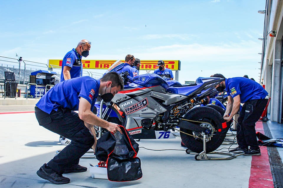 SBK: Il team di Vinales e Yamaha si separano dopo quattro gare