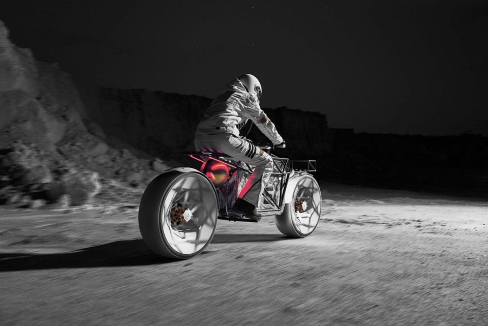 Moto - News: Andare in moto sulla luna? Ecco l'idea di Cake e Hookie Co.