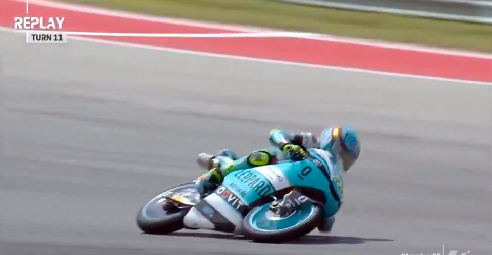 Moto3: VIDEO - Altro che Marquez: Artigas fa un salvataggio che supera la fisica