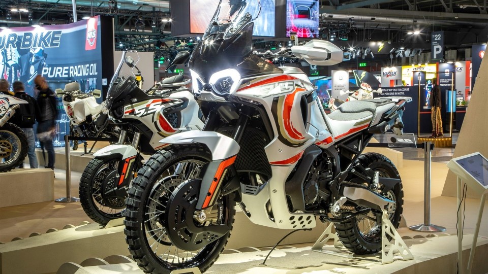 Moto - News: MV Agusta Lucky Explorer: già 15mila ordini, presto lo sbarco in Borsa