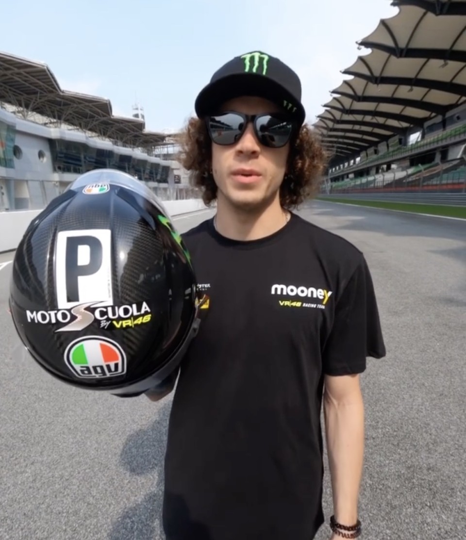 MotoGP: MotoScuola per Bezzecchi, con la Ducati la P di principiante sul casco