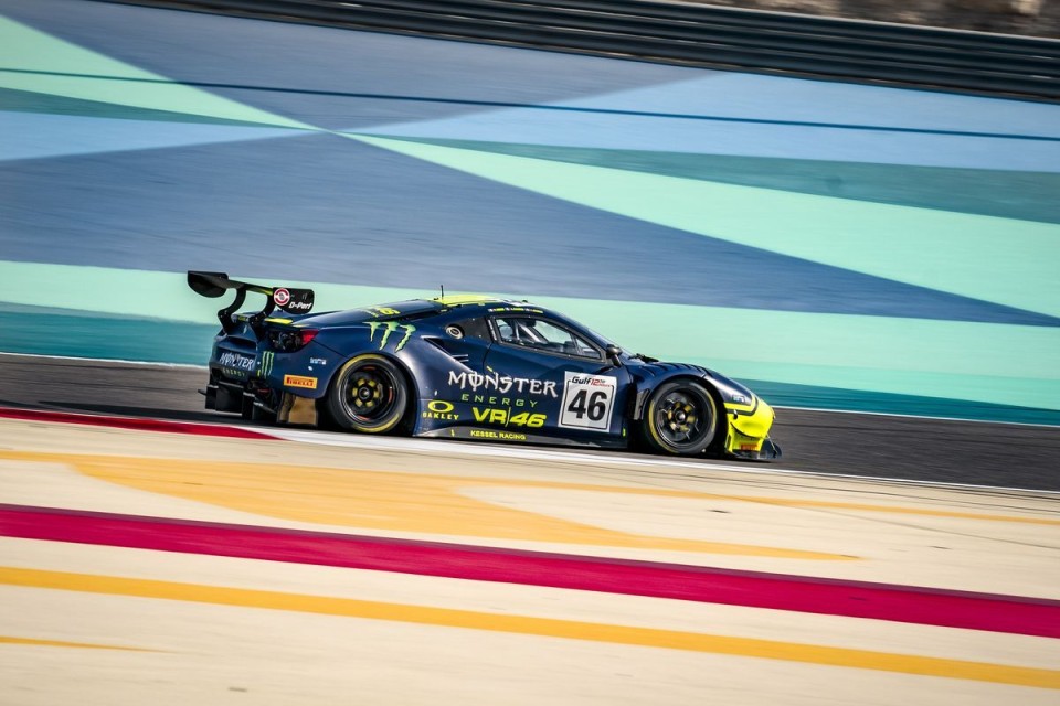 News: Valentino Rossi at the start of the Gulf 12 Hours: scheduled times and where to watch it