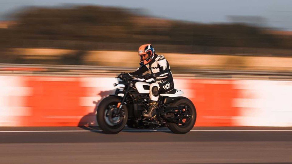 Moto - News: Harley-Davidson Sportster S: una 24 ore da record in India